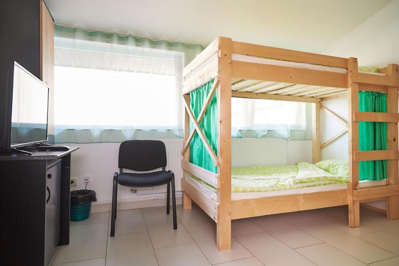 Zen House Hostel Timisoara Bagian luar foto