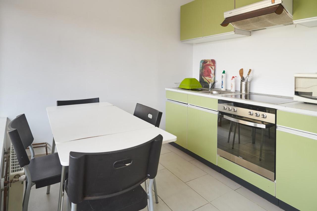 Zen House Hostel Timisoara Bagian luar foto