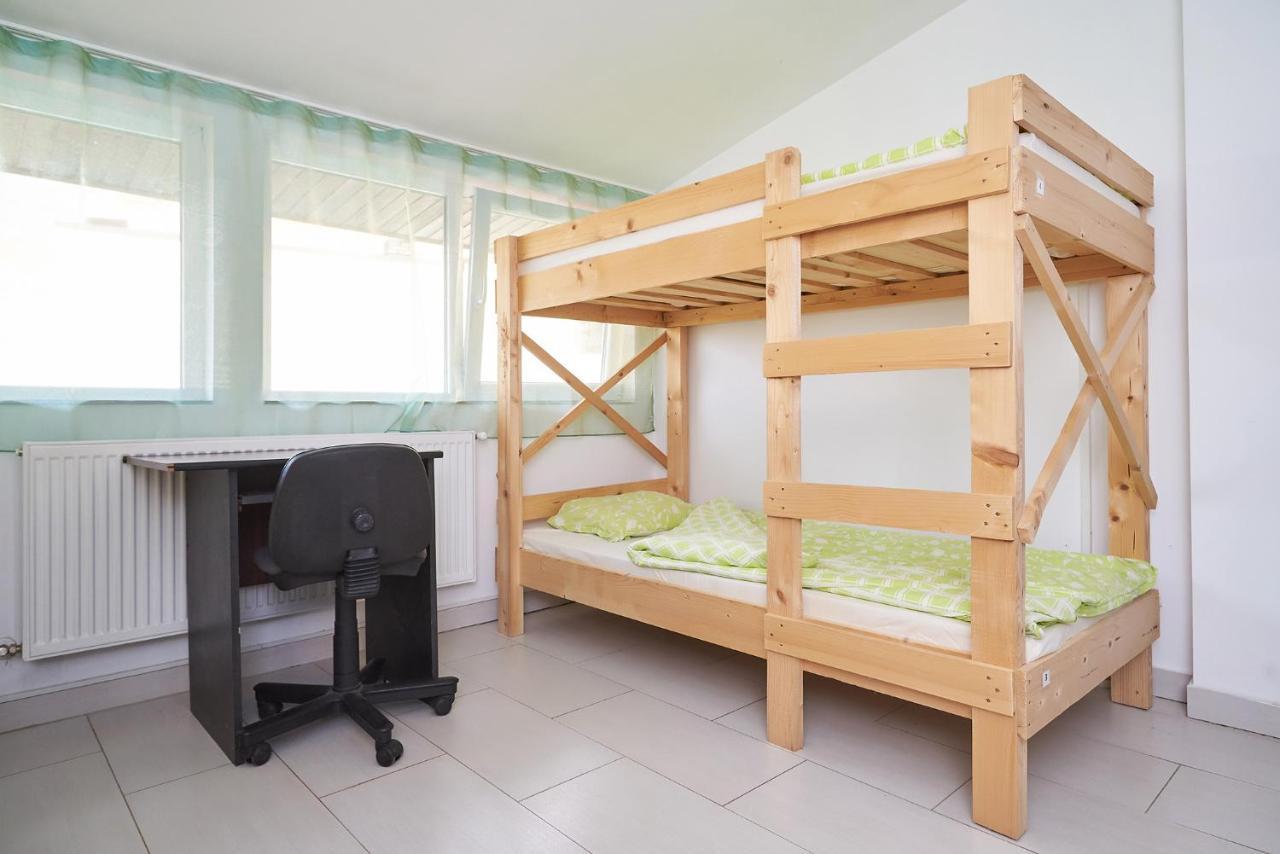 Zen House Hostel Timisoara Bagian luar foto